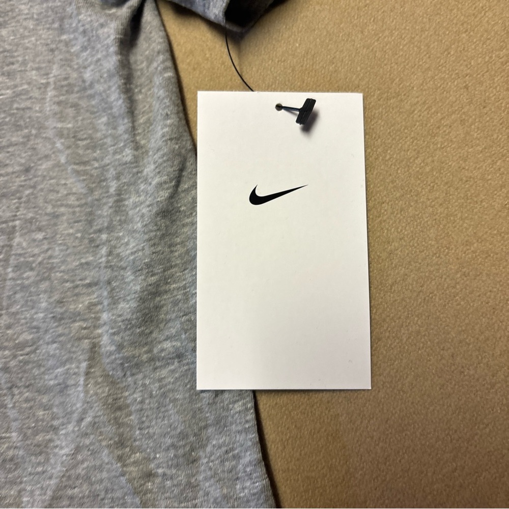 New Nike Team USA U.S. Soccer USMNT Swoosh T-Shirt Sz S or M Tee - Picture 8 of 9